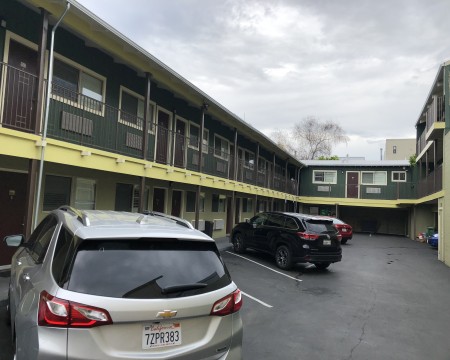 Lombard Plaza Motel - Exterior Parking